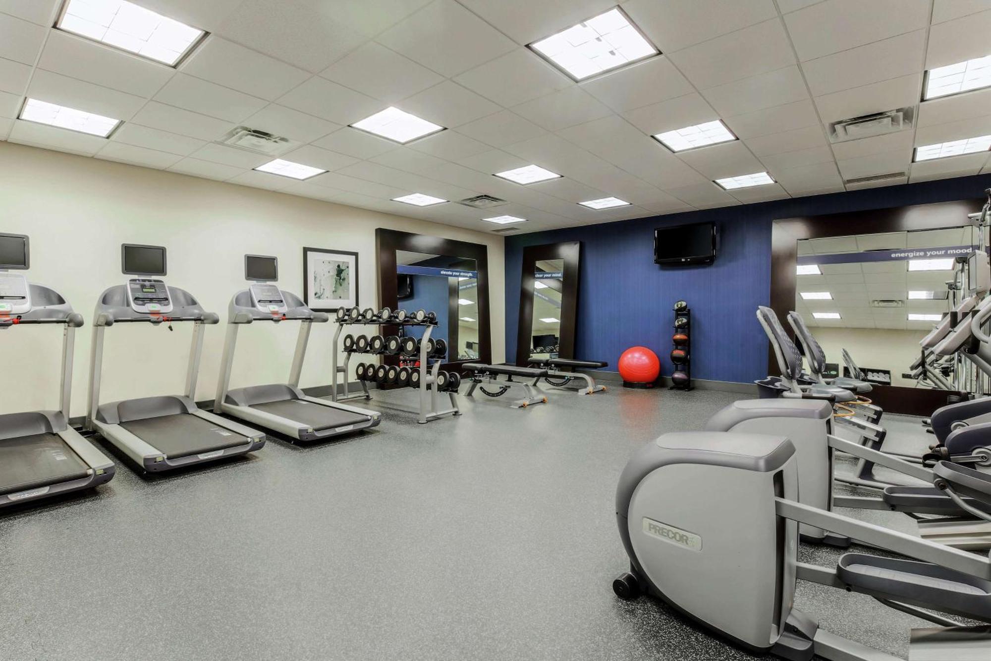 Hampton Inn & Suites Wheeling - The Highlands Triadelphia Dış mekan fotoğraf