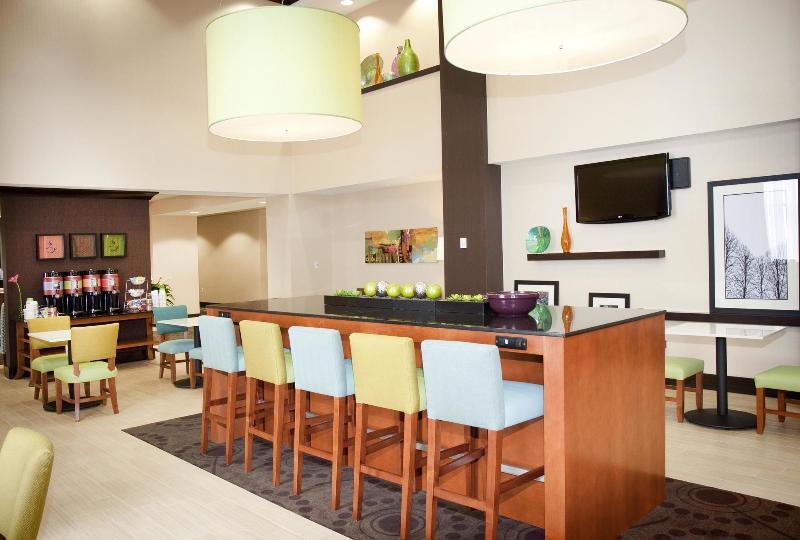 Hampton Inn & Suites Wheeling - The Highlands Triadelphia Dış mekan fotoğraf